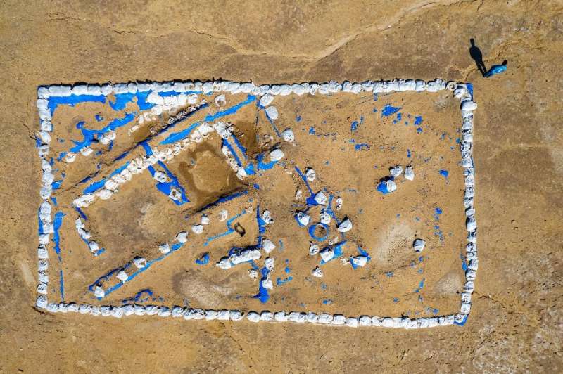 Archeologové objevili 4 700 let starou sumerskou krčmu i se zbytky jídla a piva